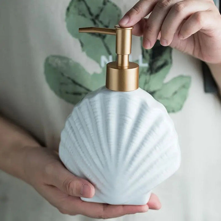 Lisslune | Seashell Ceramic Soap Dispenser