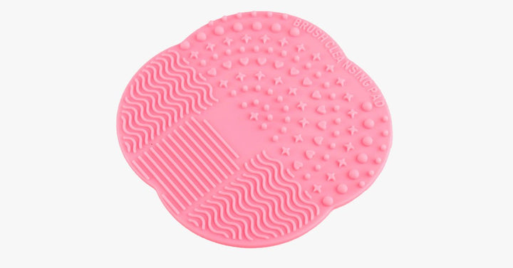 Lisslune | Makeup Brush Cleaning Mat - Keep your makeup brushes clean, healthy, and looking fresh