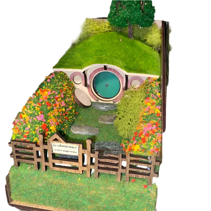 Lisslune | MiniScape Bookends – Handmade decorative book holders with micro-landscape design
