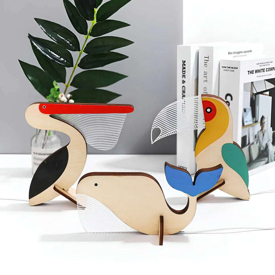 Lisslune | Animal Figure Table Lamp Made of Wood