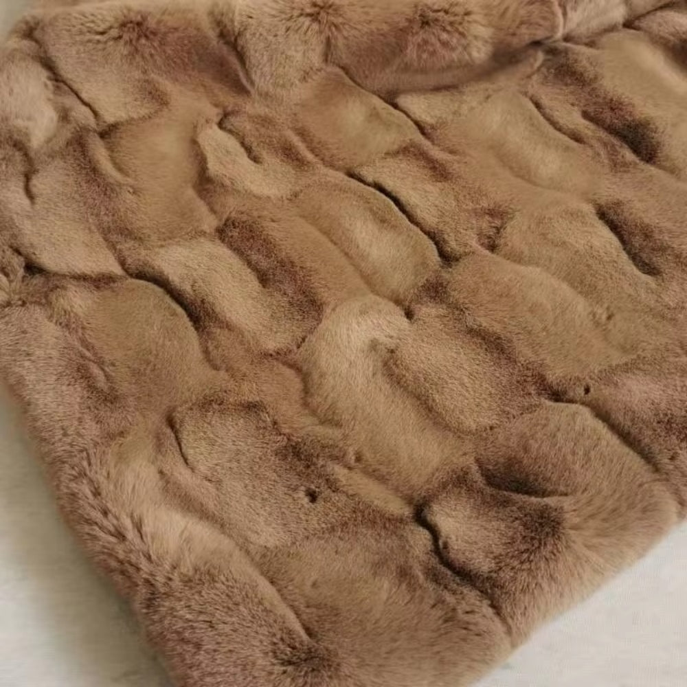 Lisslune | Heavenly Retreat Synthetic Fur Blanket