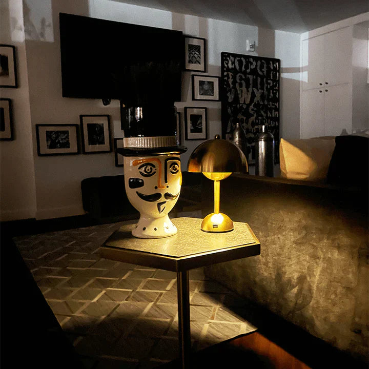 Lisslune | Modern table lamp