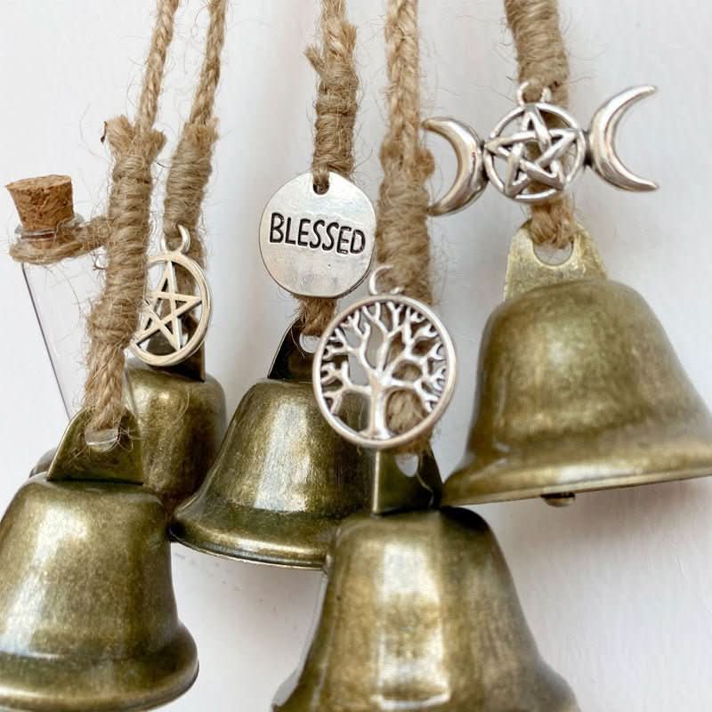 Lisslune | Handmade protective pendant with spiritual energy