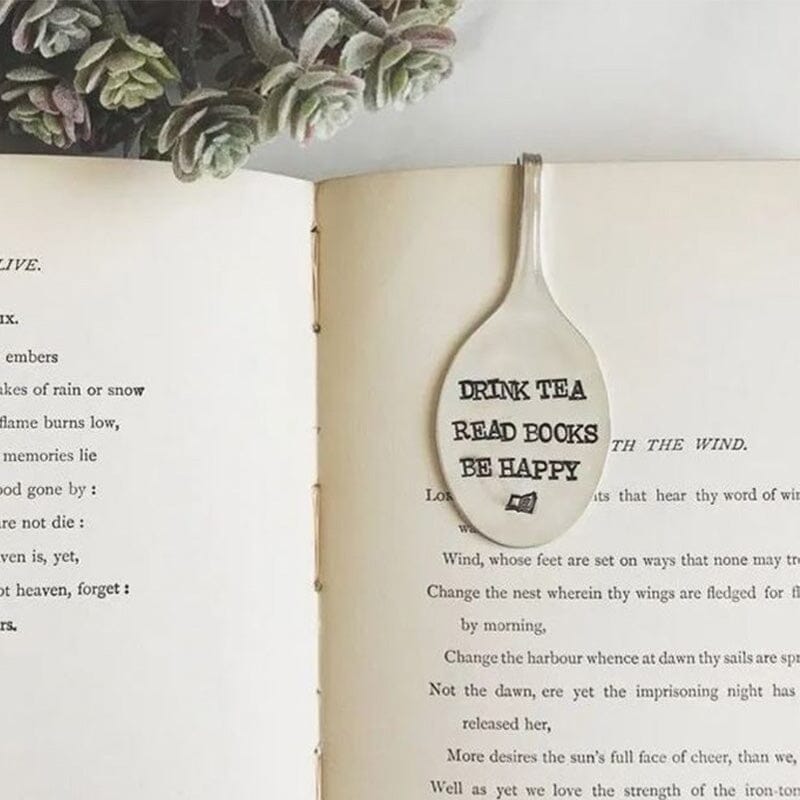 Lisslune | Funny Spoon Bookmark - perfect gift for a bookworm