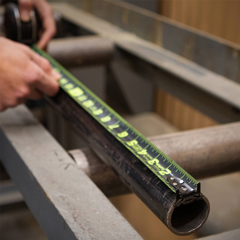 Lisslune | Luminous fluorescent steel measuring tape