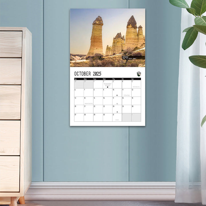 Lisslune | Interesting Nature Calendar 2025