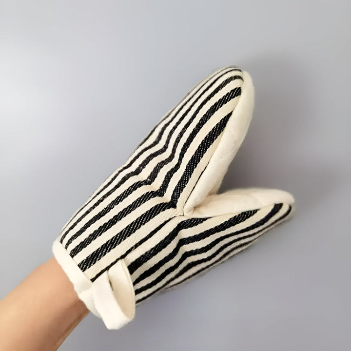 Lisslune | Striped Heat-Resistant Kitchen Mitts