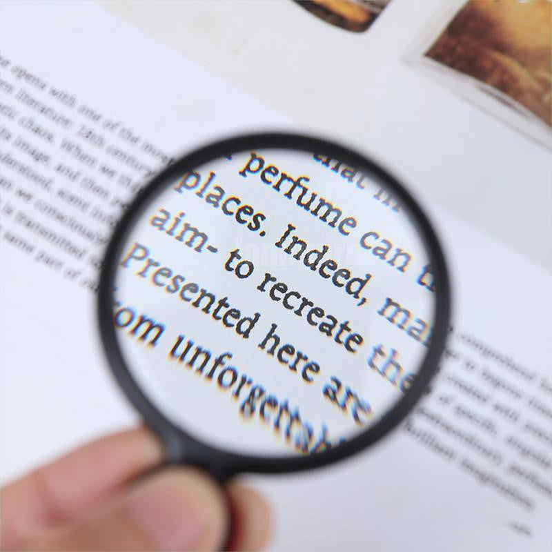 Lisslune | Portable Folding Magnifier