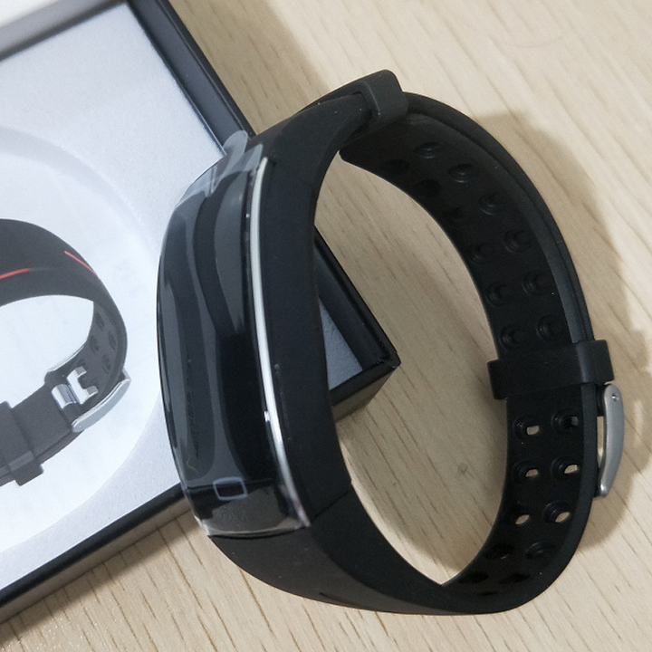 Lisslune | SmartFit Bluetooth Smartwatch – Fitness & Health Tracker for Everyday Use