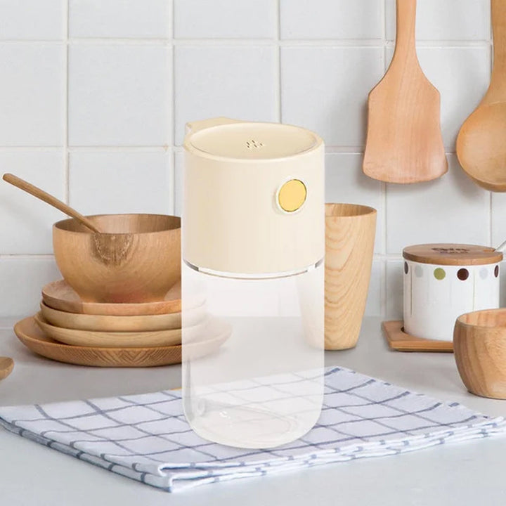 Lisslune | Salt shaker spice dispenser with adjustable filling nozzle