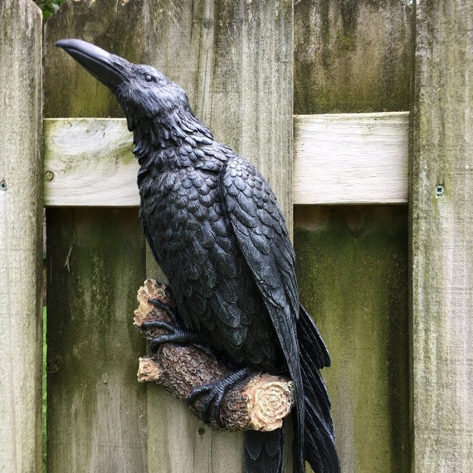 Lisslune | Raven's Perch Wall Sculpture