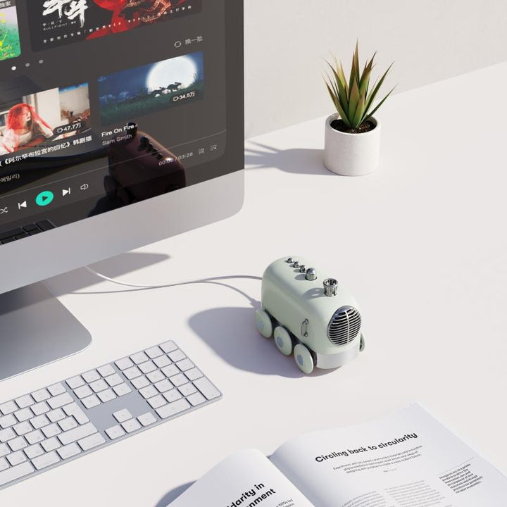 Lisslune | Retro Bluetooth Speaker with Wireless High-Quality Sound - Mini Train Design