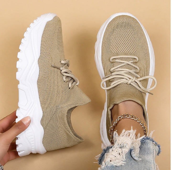 Lisslune | Orthopedic shoes with additional support for the feet