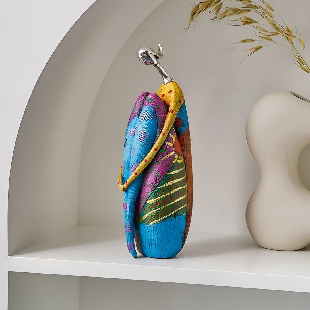 Lisslune | SculptaLume – Elegant resin statue for stylish home decor
