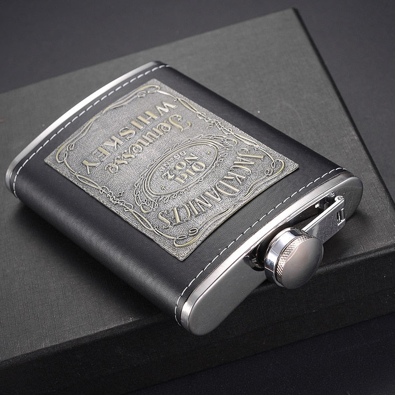 Lisslune | 8oz Whisky Bottle made of Stainless Steel Alcohol Funnel Hip Flask Embroidered Golden Silk Fabric Packaging Gift Box Set
