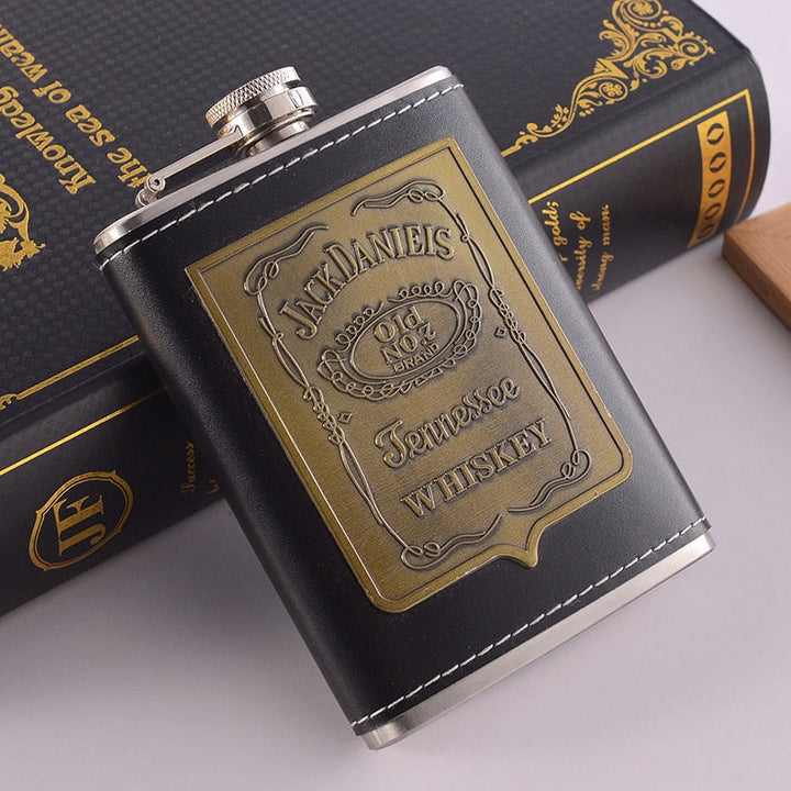 Lisslune | 8oz Whisky Bottle made of Stainless Steel Alcohol Funnel Hip Flask Embroidered Golden Silk Fabric Packaging Gift Box Set