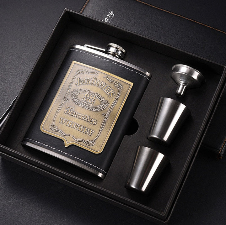 Lisslune | 8oz Whisky Bottle made of Stainless Steel Alcohol Funnel Hip Flask Embroidered Golden Silk Fabric Packaging Gift Box Set