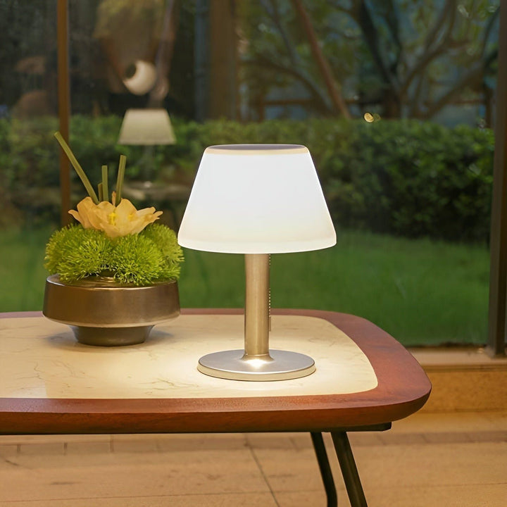 Lisslune | SunGlow – Elegant solid table lamp for outdoor area charm