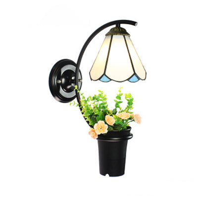 Skørter | White Glass Cone Wall Lamp Tiffany 1 Head Black Wall Lamp with Flower Decoration