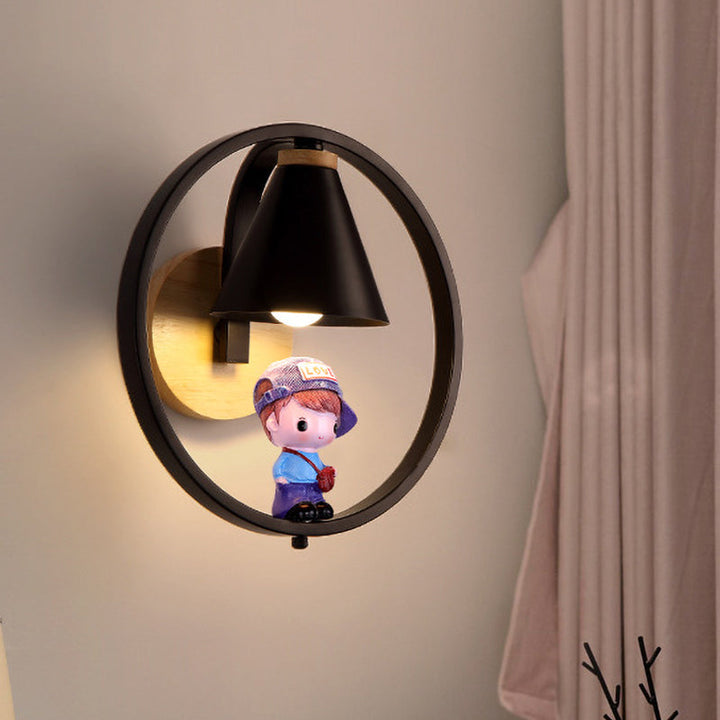 Skørter | Cone Shade Wall Light Nordic Metal 1 Light Black/White Finish Wall Lamp with Boys Deco