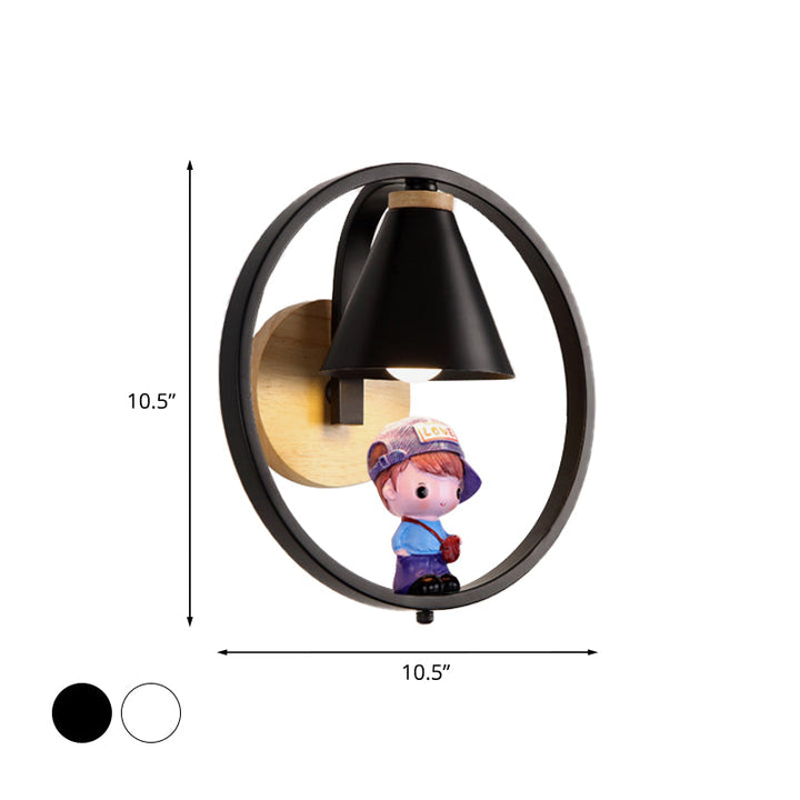 Skørter | Cone Shade Wall Light Nordic Metal 1 Light Black/White Finish Wall Lamp with Boys Deco