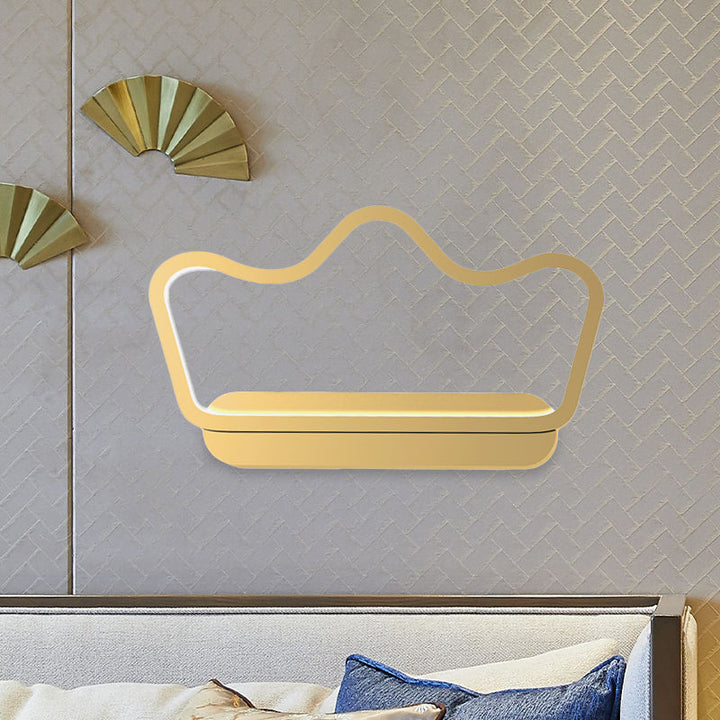 Skørter | Iron Bear/Crown Frame Wall Lamp Nordic Style LED Wall Fixture in Black/Gold for Children's Bedside