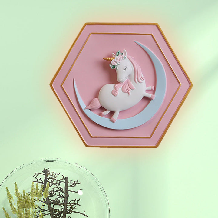 Skørter | Pink Unicorn Sconce Lighting with Hexagon Design Cartoon LED Resin Pull Chain Wall Lamp