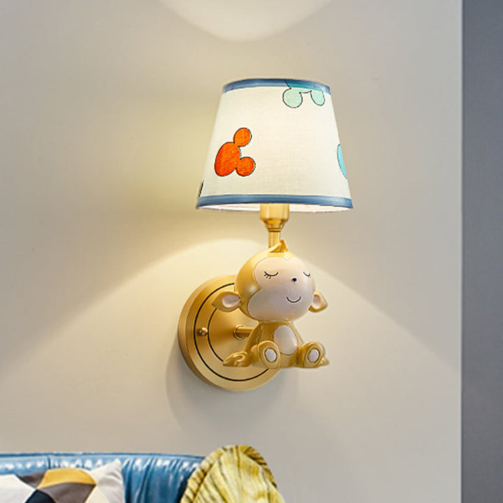 Skørter | Cartoon Monkey Wall Lamp Resin 1 Light Child Bedside Wall Light with Fabric Shades in Brass