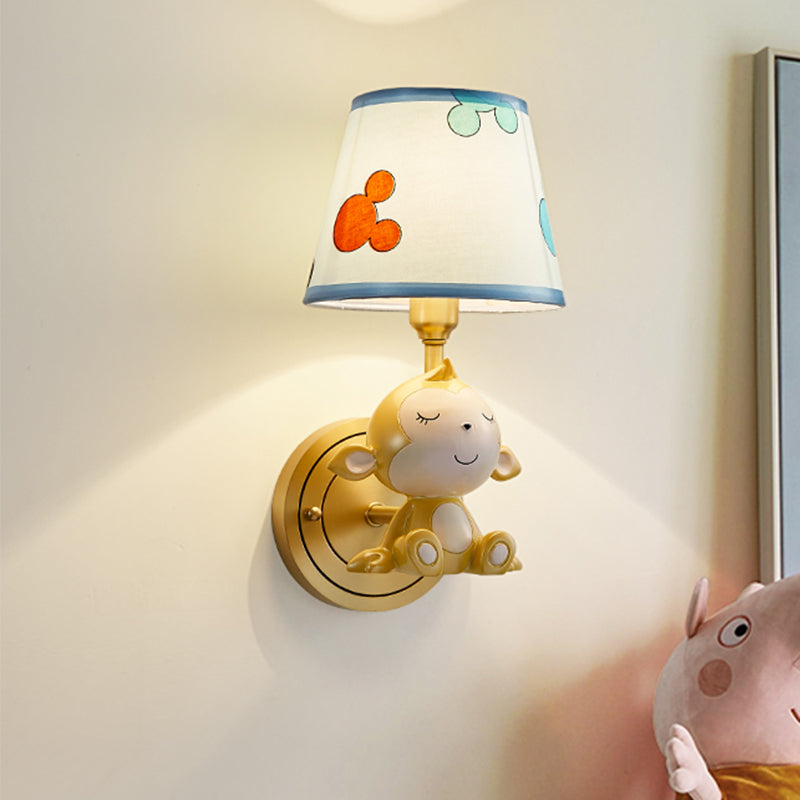 Skørter | Cartoon Monkey Wall Lamp Resin 1 Light Child Bedside Wall Light with Fabric Shades in Brass