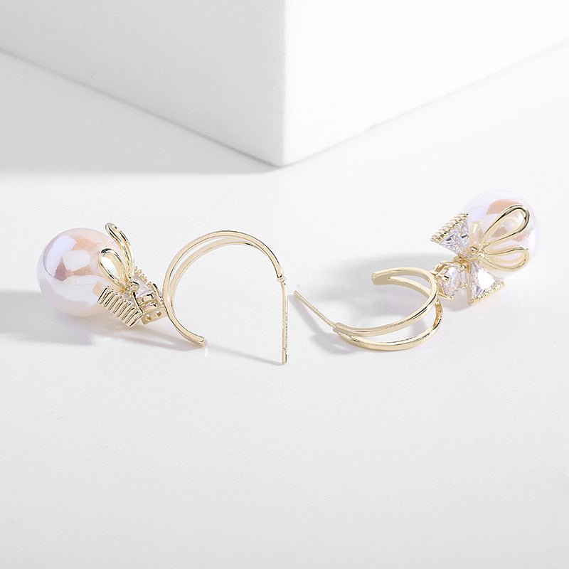 Lisslune | Bow Pearl Earrings