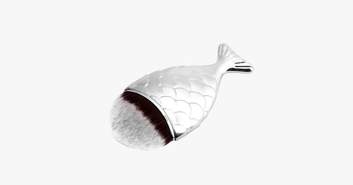 Lisslune | Fishtail Multifunction Brush with Unique Design - Versatile and Practical Makeup Brush to Make You Look Great and Feel Great