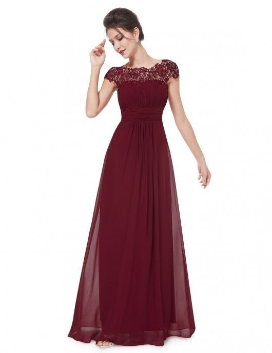Ladies Elegant Maxi Dress with Lace Top and Flowing Skirt