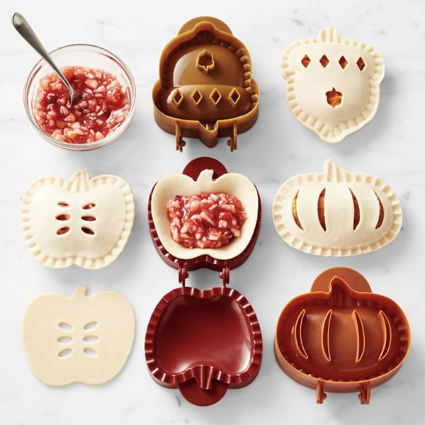 Lisslune | Halloween One-Press Hand Pie Maker