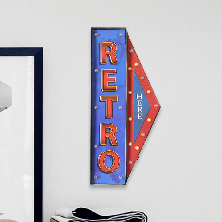Skørter | Conical Shield Club Wall Mount Lamp Iron Vintage LED Night Light in Blue and Red