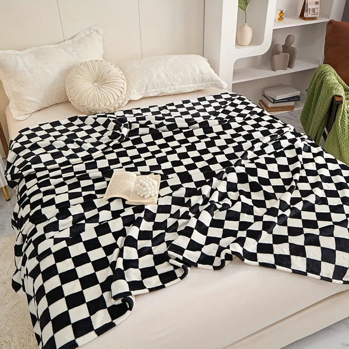 Lisslune | Classic Check Blanket – Soft and Warm Blanket for Sofa and Bedroom