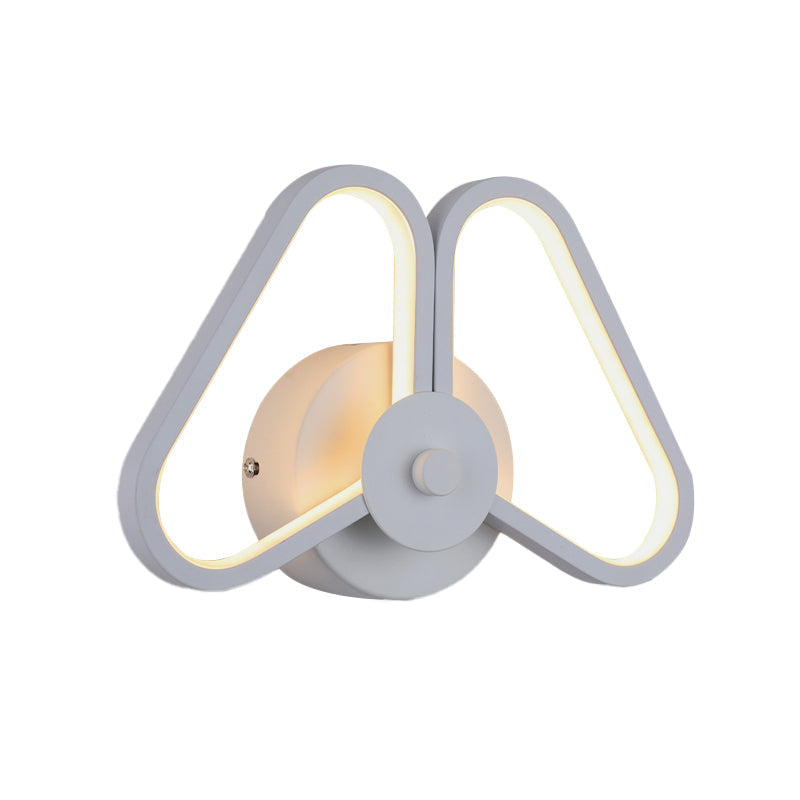 Lisslune | Metallic Double Triangle Scone Light Simplicity White/Black LED Wall Light Idea in White/Warm Light