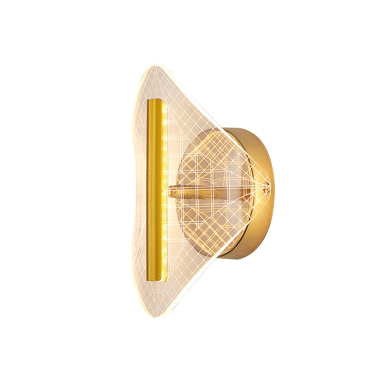 Lisslune | Metallic geometric wall lamp minimalist LED golden wall lighting idea in white/warm light for the living room