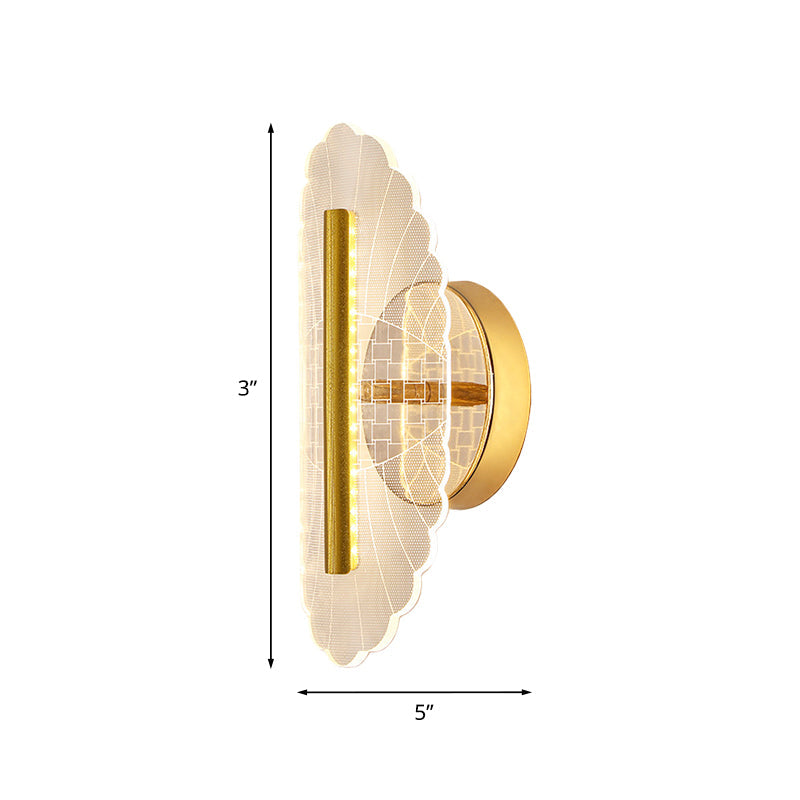 Lisslune | Metallic geometric wall lamp minimalist LED golden wall lighting idea in white/warm light for the living room