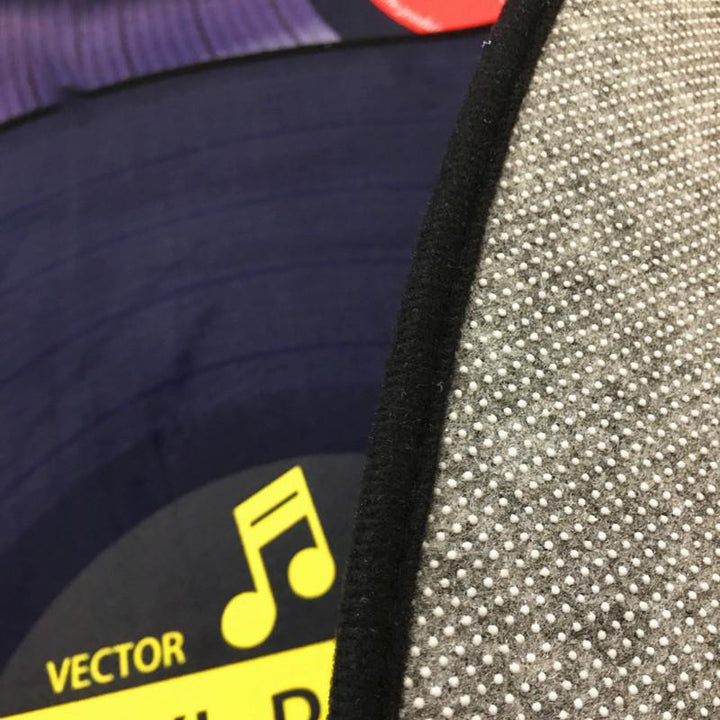 Skorter | Retro Disc Rug