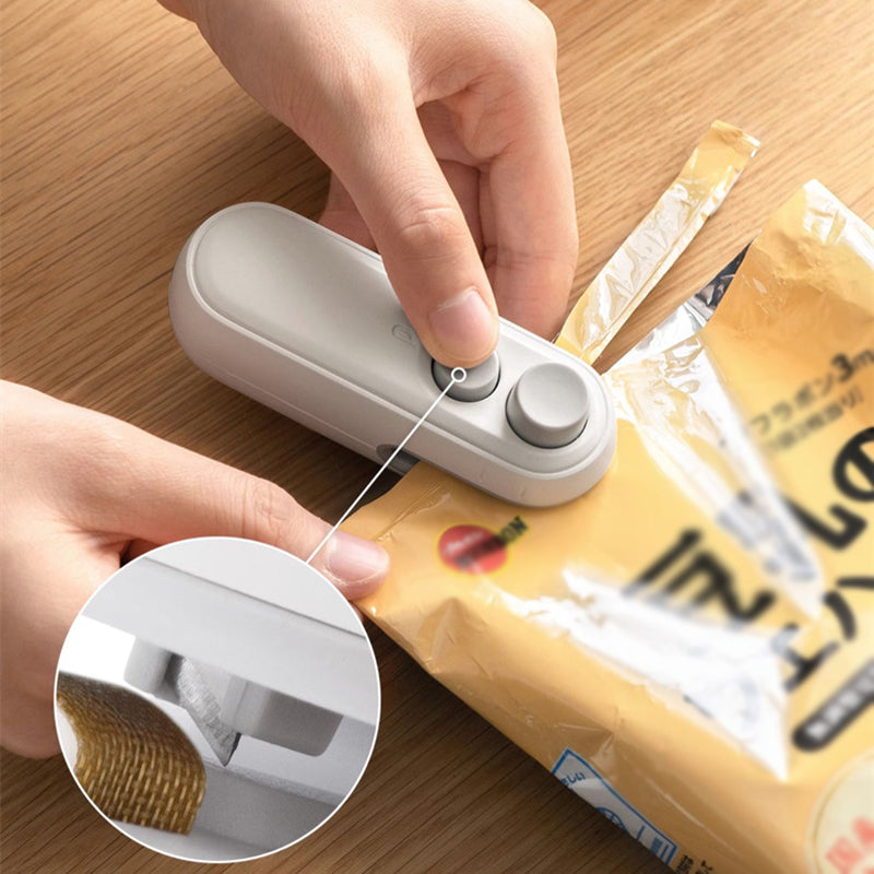 Lisslune | Rechargeable heat welding device with cutter