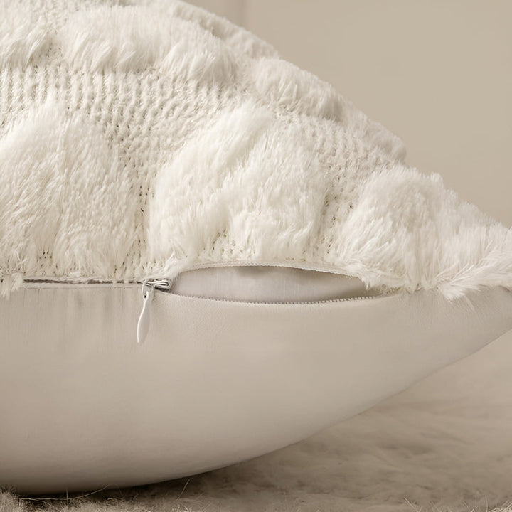 Lisslune | Plush Heart Cushion Cover