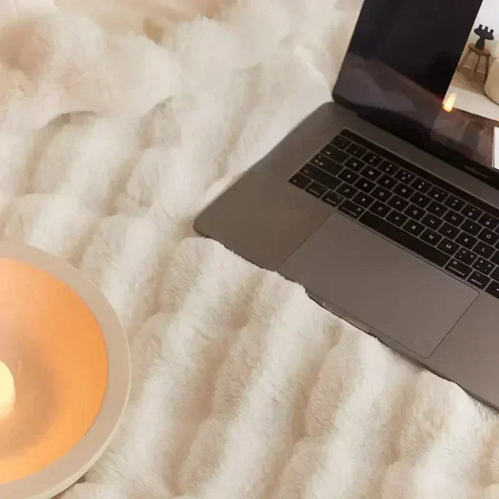 Lisslune | Cozy Synthetic Fur Blanket