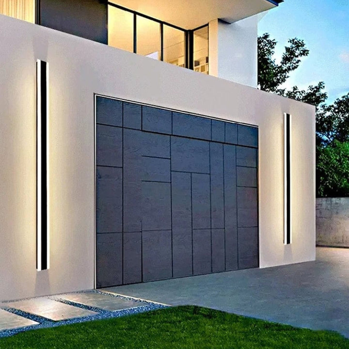 Lisslune | Smart LED Outdoor Wall Light with Light Sensor – Remote Control & Dimmable Features