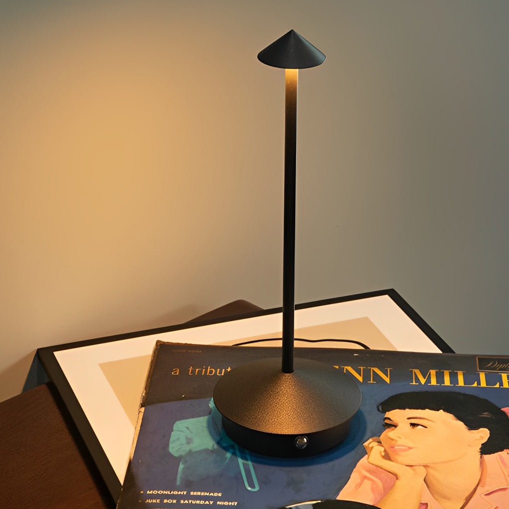 Lisslune | Pina Pro - Stylish Dimmable USB Table Lamp