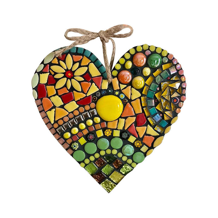 Lisslune | Large Garden Mosaic Heart Decoration