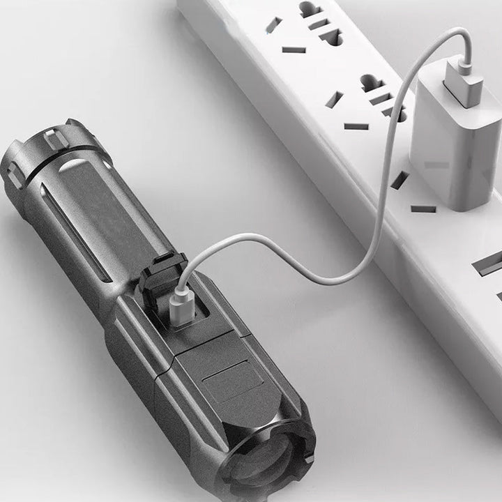 Lisslune | Powerful LED Flashlight