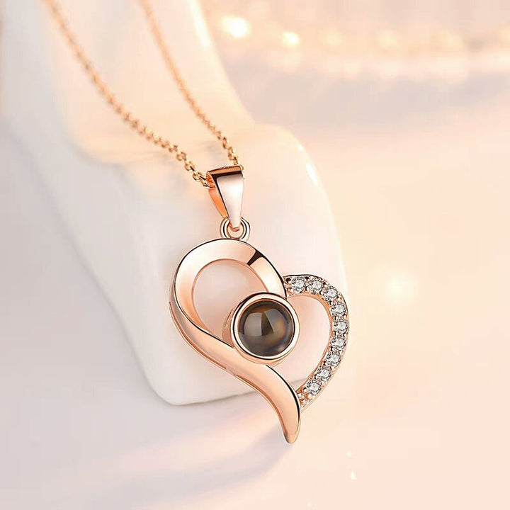 Lisslune | I love you roses bloom necklace in 100 languages gift set