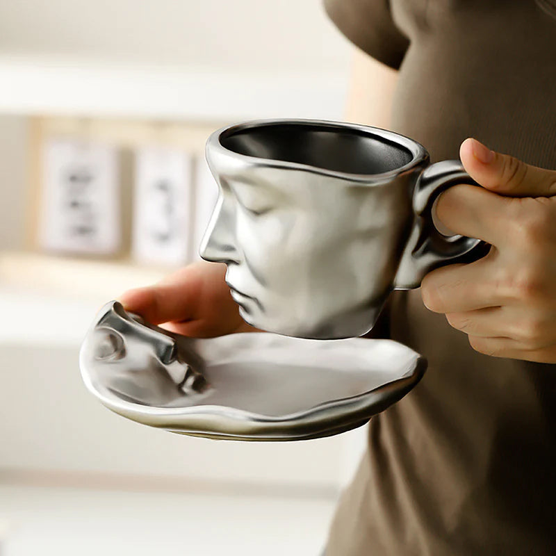 Lisslune | Kyssnades Face ceramic coffee mug