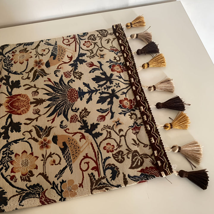 Lisslune | Vintage Floral & Bird Jacquard Table Runner