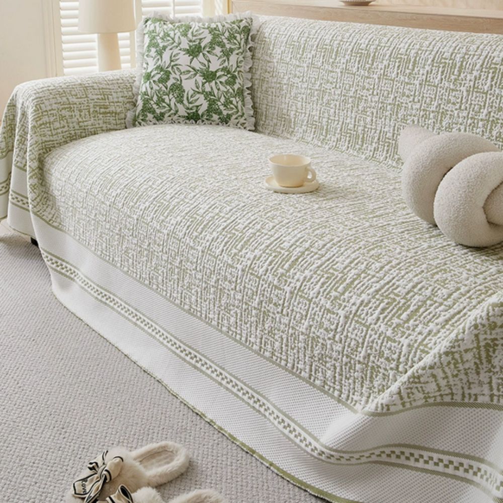 Lisslune | Crystal Chill Sofa Cover